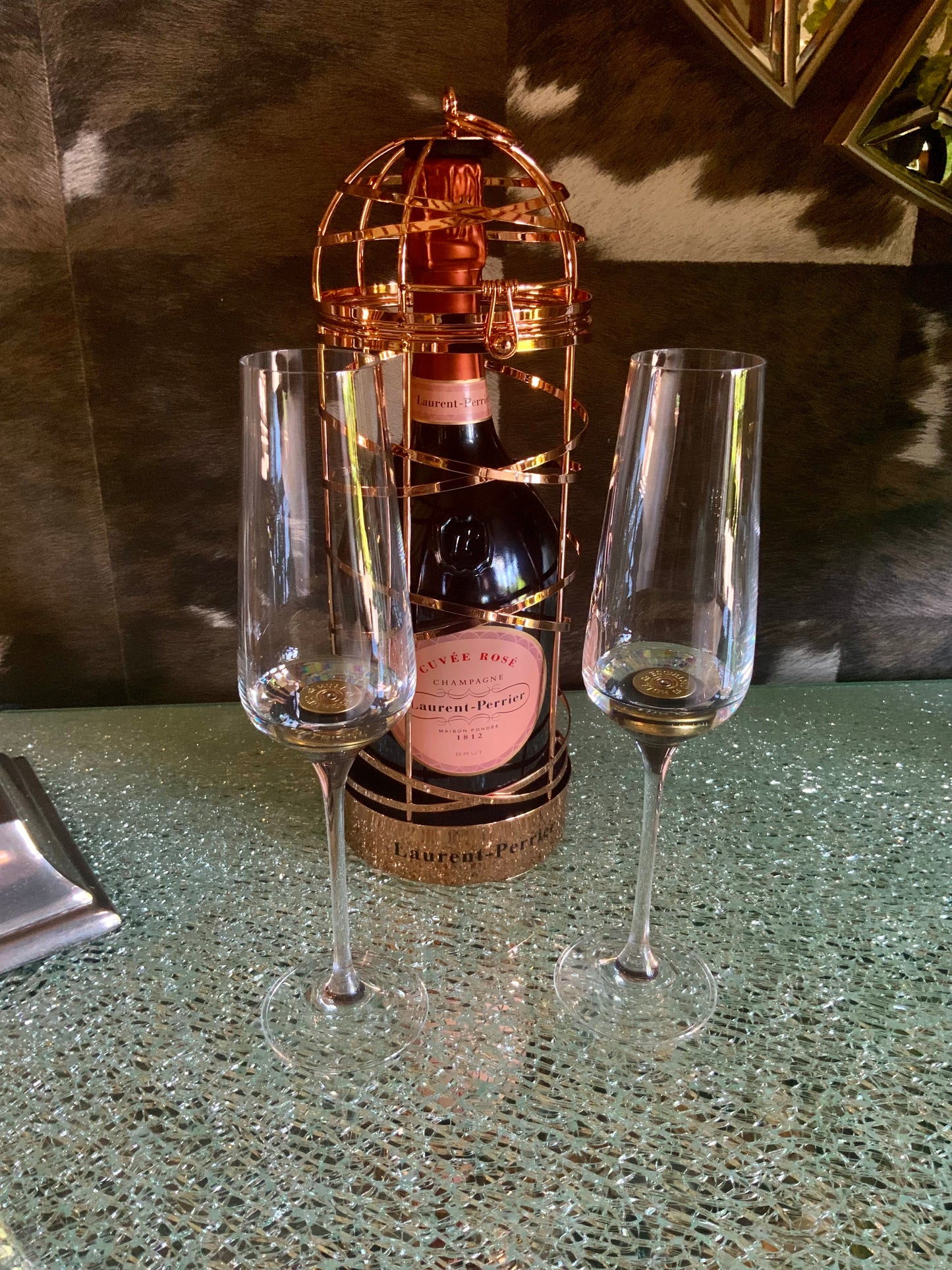 Champagne flute glasses with cartridge