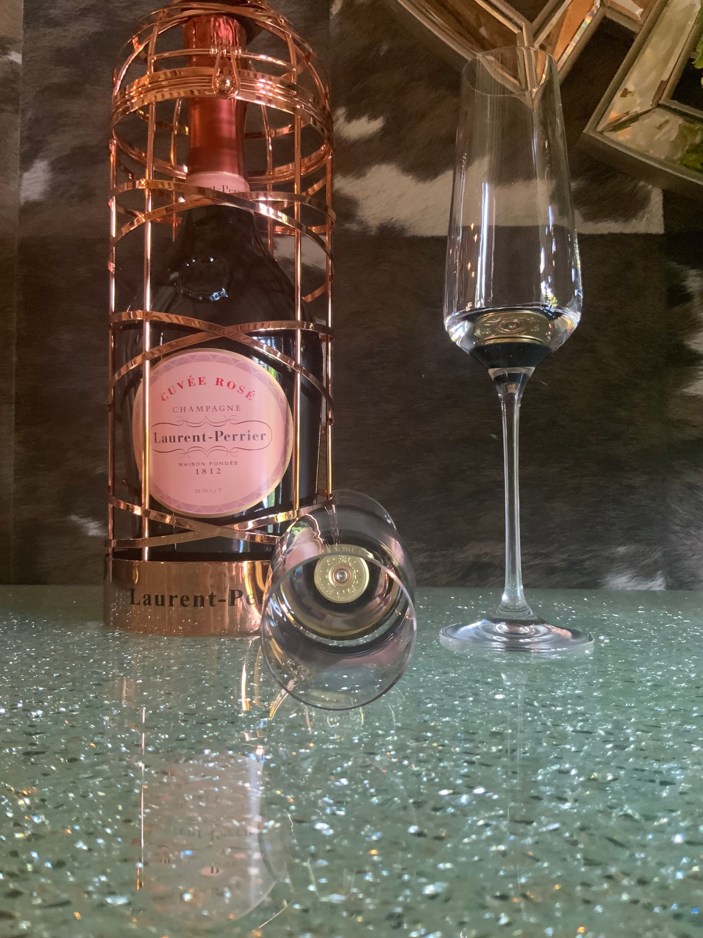 Champagne flute glasses with cartridge